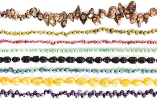 09 MOTHER OF PEARL AND FRESHWATER PEARL