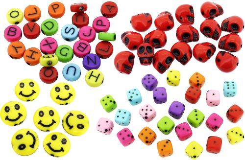 08 ACRYLIC BEADS DICE AND LETTERS
