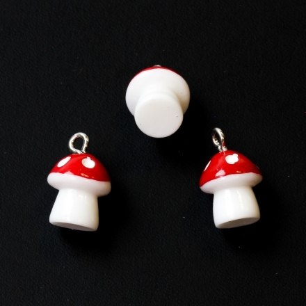 PLASTIC BEADS - RESIN 3D - PENDANTS - MUSHROOM 02 - 11x17mm WHITE AND RED - PACKAGE 30pcs. Hole-2.2mm