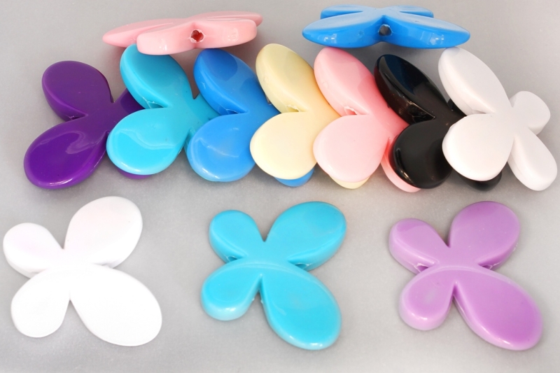 OPAQUE PLASTIC BEADS - BUTTERFLY 01 SMOOTH - 33x46x8mm MIX - 50g Hole-3.5mm (6pcs.)