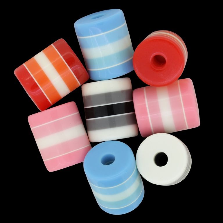 ПЛАСТМАСОВИ МЪНИСТА - РЕЗИН - ЦИЛИНДЪР РАЙЕ - 18х15мм МИКС - ПАКЕТ 100 бр. Отвор-4.3мм