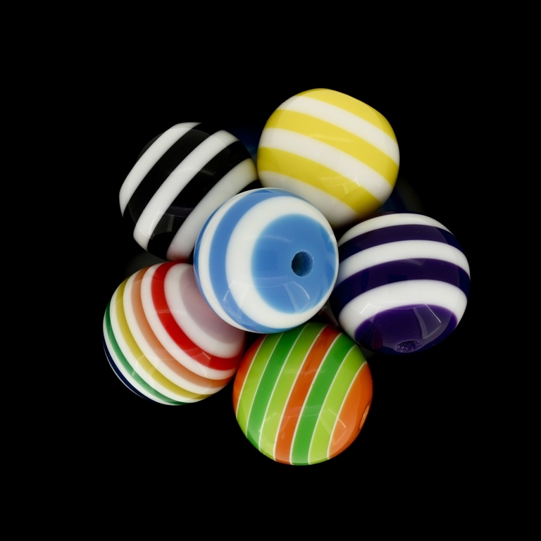 RESIN PLASTIC BEADS - BALL RESIN STRIPE BEADS - 20mm MIX - 5 pcs. Hole-3.0mm