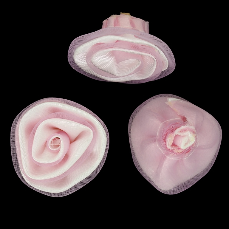 TEXTILE BEADS - SATIN AND ORGANZA - ROSE - 30mm WHITE 001 AND PINK (LIGHT) 00 - PACKAGE 50pcs.