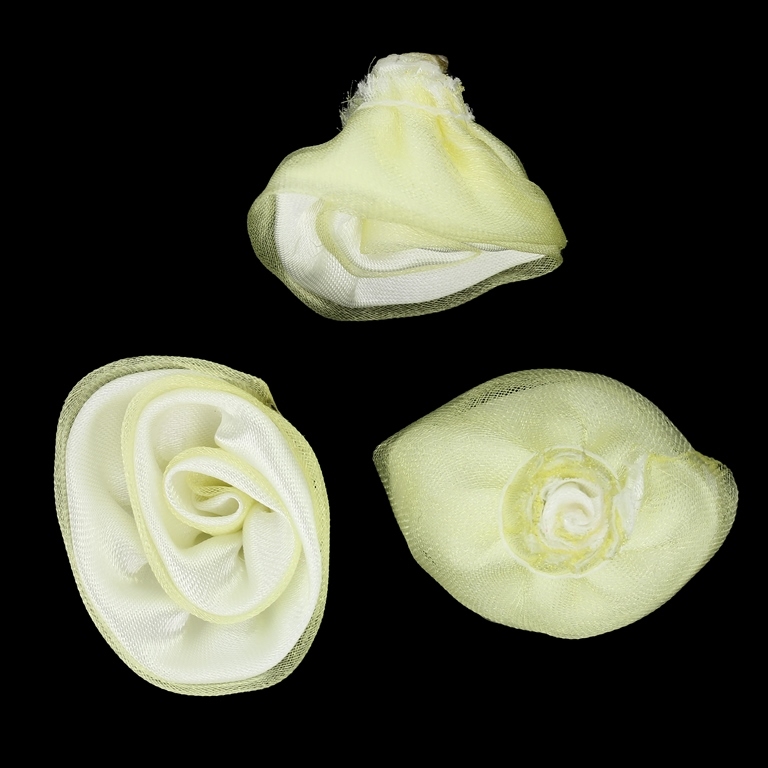 TEXTILE BEADS - SATIN AND ORGANZA - ROSE - 30mm WHITE 001 AND YELLOW 015 - PACKAGE 50pcs.