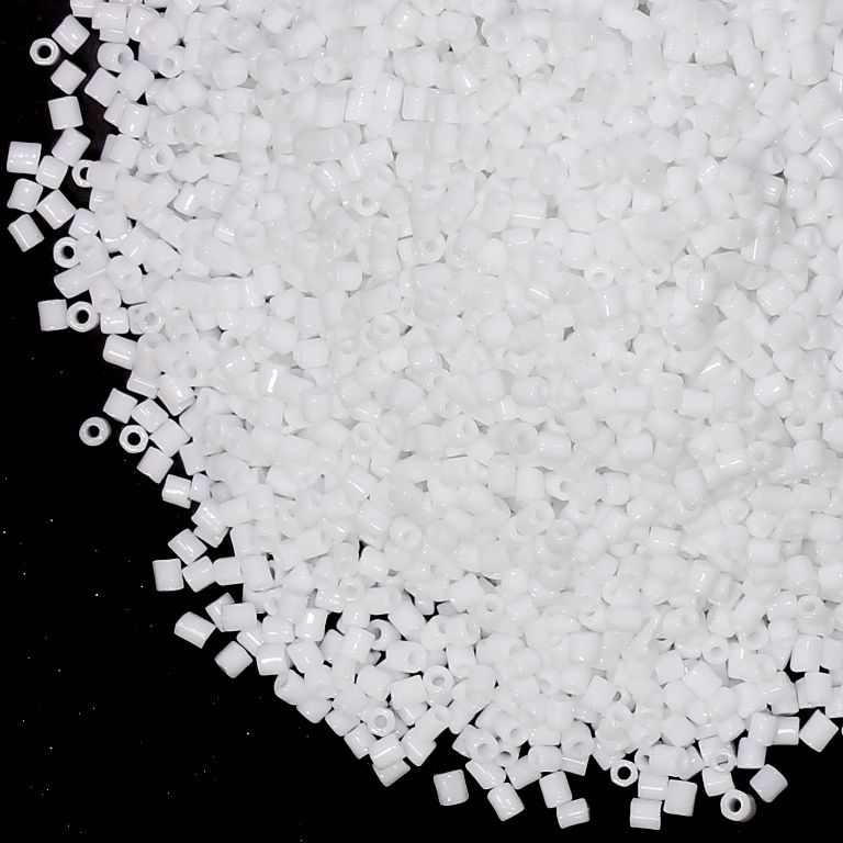 СТЪКЛЕНИ МЪНИСТА СИНЦИ - ПРЪЧИЦИ ШЕСТОСТЕН 2х2мм - ПЛЪТНИ - БЯЛО 41 - 50 гр. Отвор-0.8мм