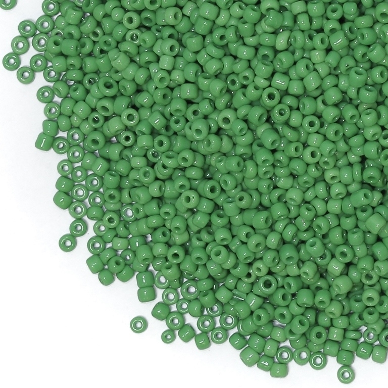 GLASS SEED BEADS - BALL 2mm - OPAQUE - GREEN 47 - 50g Hole-0.8mm