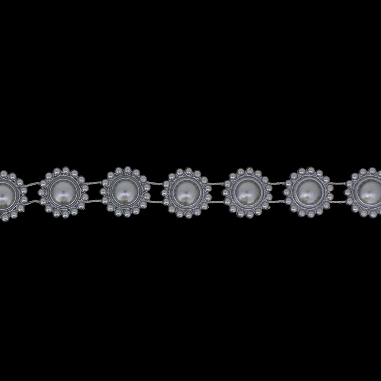 PLASTIC BEADED TRIM GARLAND - FLOWER 05 - 17x5mm GRAY (LIGHT) - ROLL 30meters