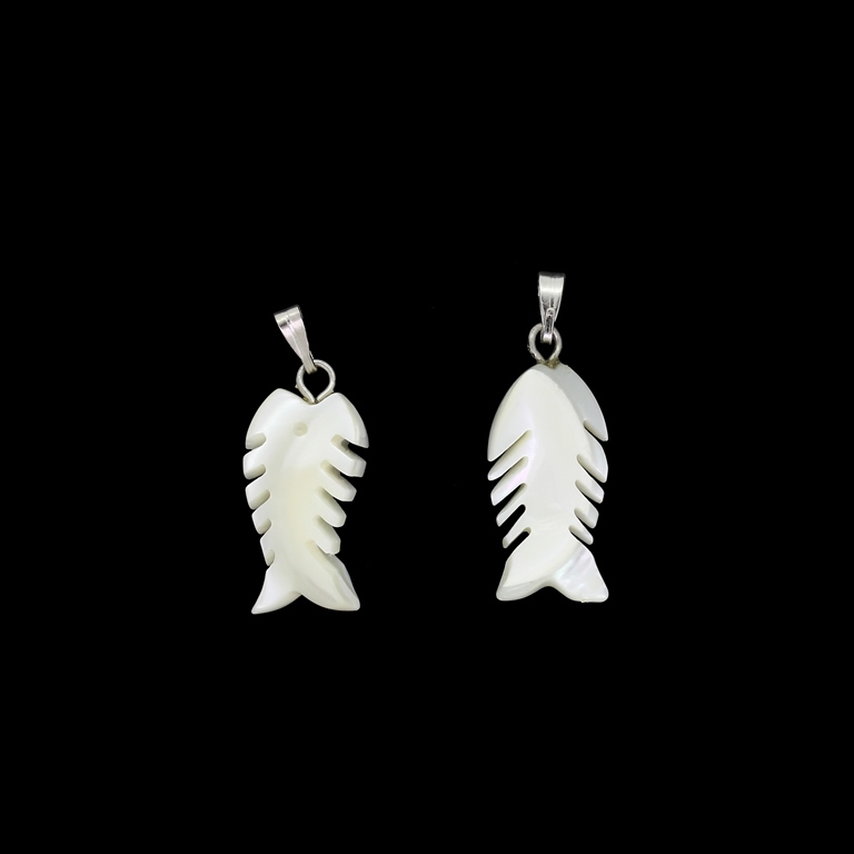 WHITE MOTHER OF PEARL PENDANT - FISH BONE 01 - 11x25x4mm - PACKAGE 6pcs. Hole holder-2.0mm