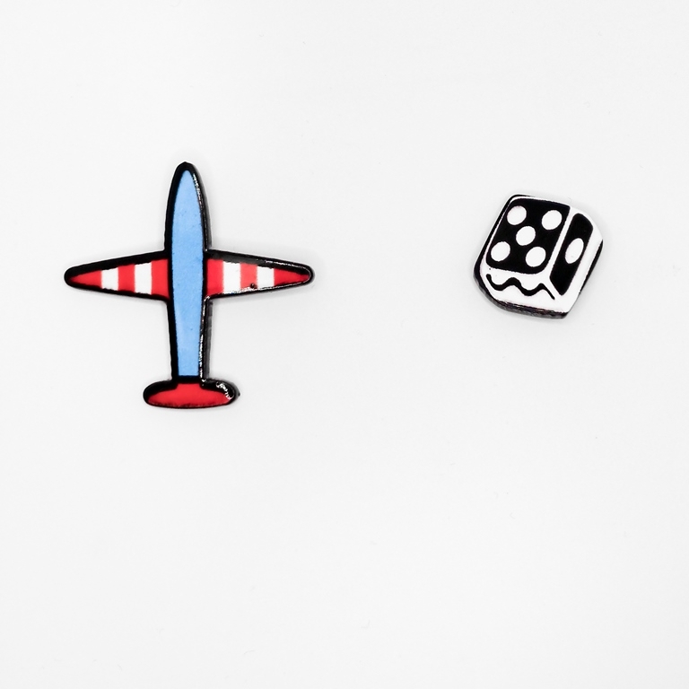 JEWELRY - BROOCH - PLASTIC - PLANE AND DICE B73 - NICKEL - PACKAGE (6sets)