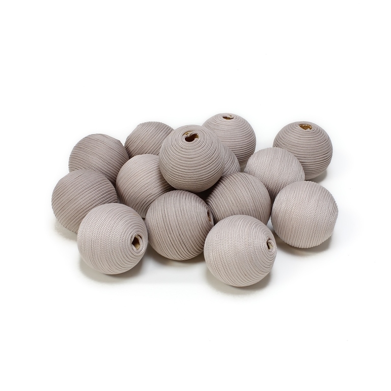 BALL WITH THREAD - POLYESTER GSM - 24mm - BEIGE - PACKAGE 30pcs. Hole-5.0mm