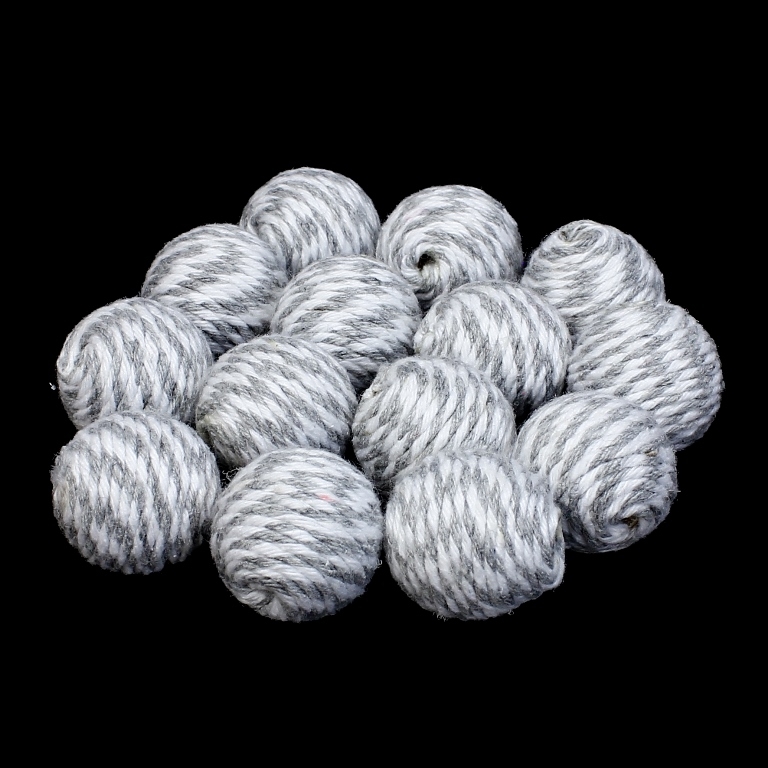 BALL WITH THREAD - COTTON MULTICOLORED - 18mm - WHITE AND GRAY (LIGHT) - 5pcs. Hole-3.5mm