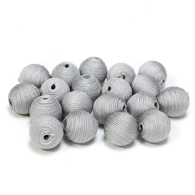 BALL WITH THREAD - POLYESTER GSM - 16mm - SILVER - PACKAGE 50pcs. Hole-2.5mm