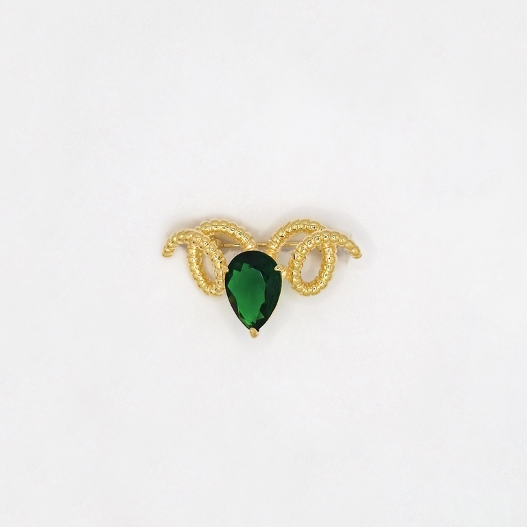 JEWELRY - BROOCH - ZIRCON - ARIES В134 - 3.6x2.1cm GOLD AND GREEN - PACKAGE 3pcs.