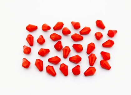 OPAQUE PLASTIC BEADS - DROP FACETED - 9x6mm RED С07 - PACKAGE 500g Hole-1.8mm (4050pcs.)