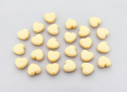 OPAQUE PLASTIC BEADS - HEART 01 - 10x10.5x6mm ECRU С16 - PACKAGE 500g Hole-1.8mm (1250pcs.)