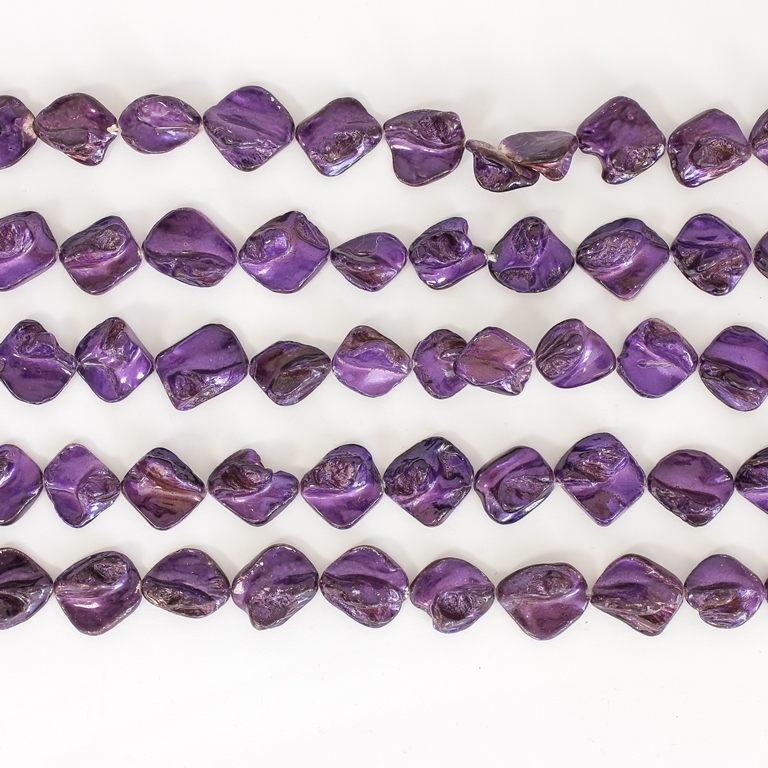 MOTHER OF PEARL BEADS - IRREGULAR TILE - 20x20mm PURPLE (DARK) 71 - PACKAGE (5x21pcs.)  Hole-1.0mm