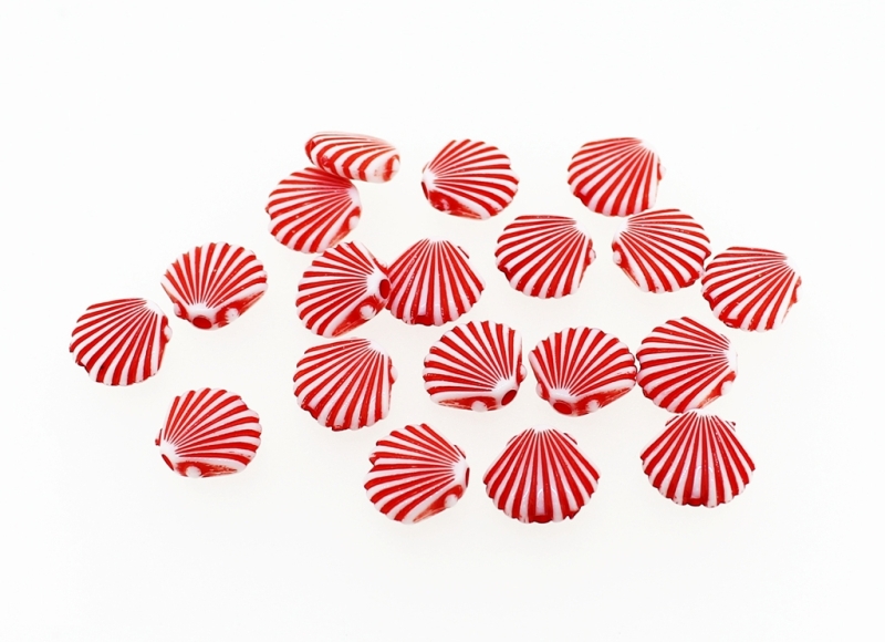 COLOR WASHED PLASTIC BEADS - SHELL - 10x12x4mm RED - PACKAGE 500g Hole-2.0mm (1750pcs.)