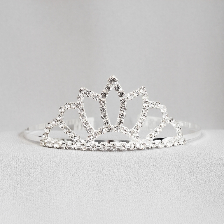 JEWELRY - ACCESSORY FOR HAIR - TIARA - METAL AND CRYSTALS - MODEL 19 - SILVER - 1pc.