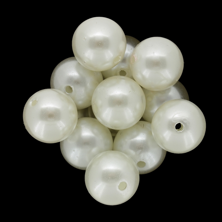 ACRYLIC IMITATION PLASTIC PEARLS - BALL - 18mm ECRU 66 - 50g Hole-2.5mm (17pcs.)