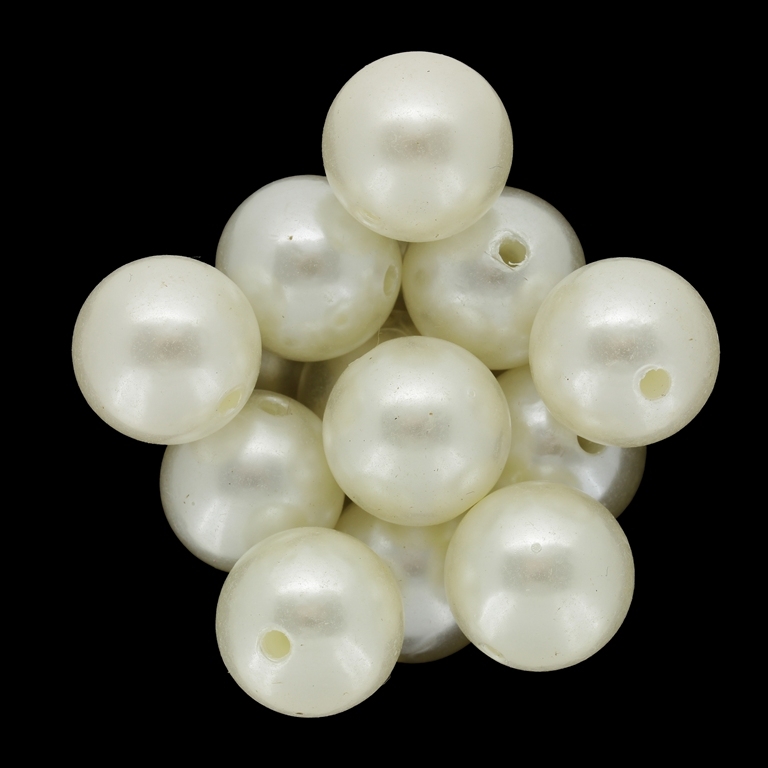 ACRYLIC IMITATION PLASTIC PEARLS - BALL - 18mm ECRU 70 - 50g Hole-2.5mm (16pcs.)