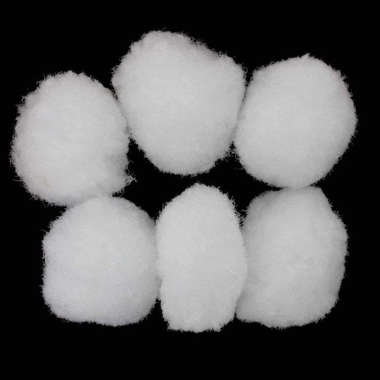 TEXTILE BEADS - POMPON POLYESTER - 24mm WHITE 31 - PACKAGE 100pcs.