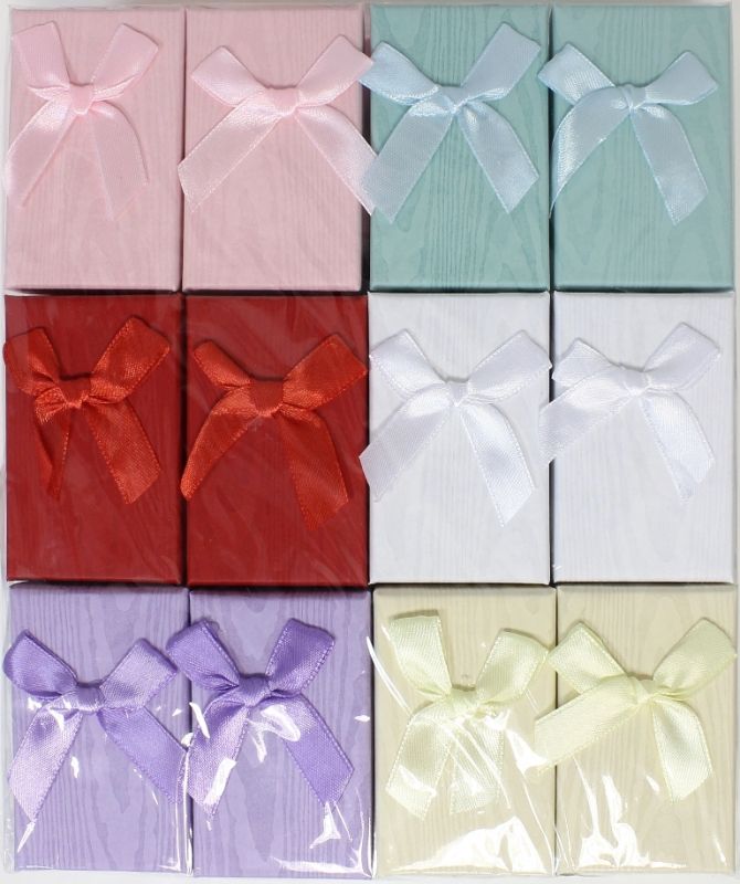 КУТИЯ ПОДАРЪЧНА ЗА КОМПЛЕКТ - 5х8х2.5см - ПАНДЕЛКА 37 - МИКС ЦВЕТОВЕ - ПАКЕТ 24 бр.