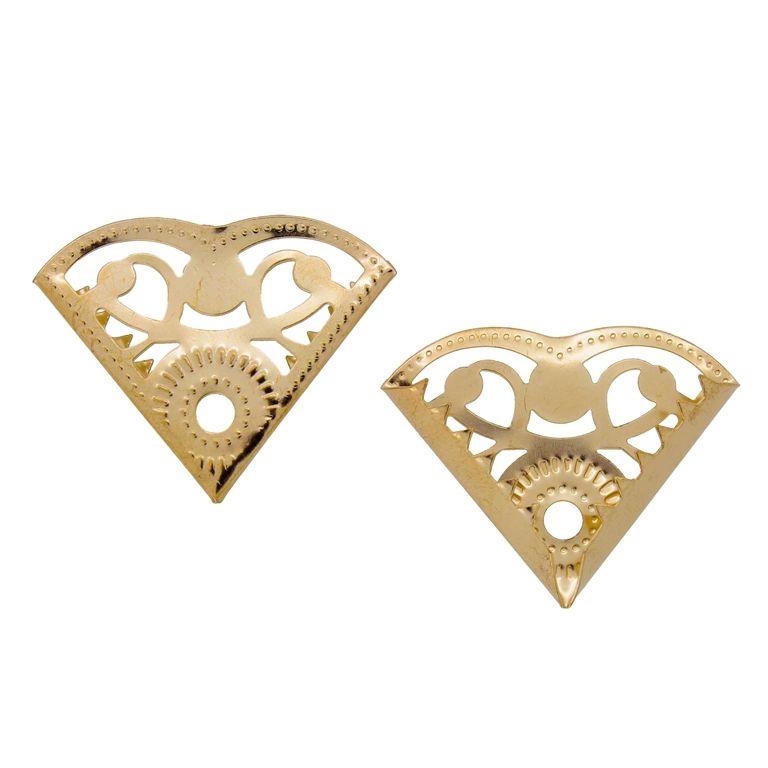 METAL CORNERS FOR DECORATION AND SCRAPBOOKING - 30x29mm - GOLD - PACKAGE 80pcs. Hole-4.3mm