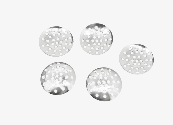 METAL ELEMENTS - SIEVE DISC CONNECTOR FOR JEWELRY - 18mm NICKEL COLOR - 50pcs. Hole:1.2mm