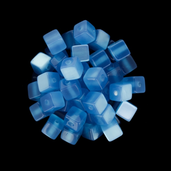 RESIN PLASTIC BEADS - CAT'S EYE - CUBE - 8x8mm BLUE (LIGHT) - 500 pcs. Hole-2.0mm