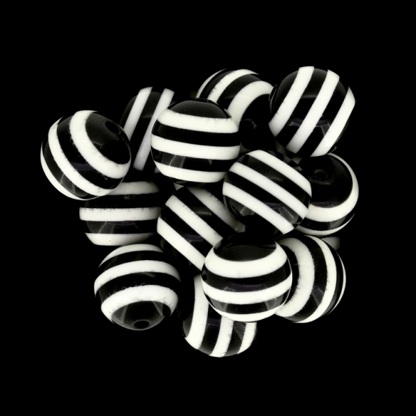 RESIN PLASTIC BEADS - BALL RESIN STRIPE BEADS - 16mm BLACK WITH WHITE - 5 pcs. Hole-3.0mm