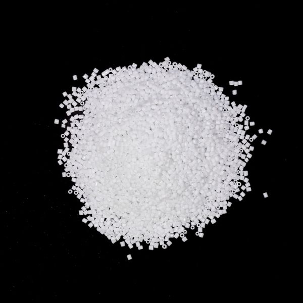 СТЪКЛЕНИ МЪНИСТА СИНЦИ - ПРЪЧИЦИ ШЕСТОСТЕН 2х2мм - ПЛЪТНИ - БЯЛО 41 - ПАКЕТ 450 гр. Отвор-0.8мм