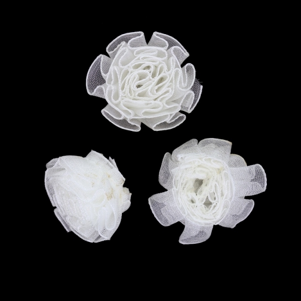 TEXTILE BEADS - ORGANZA - FLOWER 01 - 30mm WHITE - PACKAGE 40pcs.