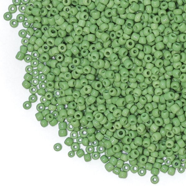 GLASS SEED BEADS - BALL 2mm - OPAQUE - GREEN 44 - 50g Hole-0.8mm