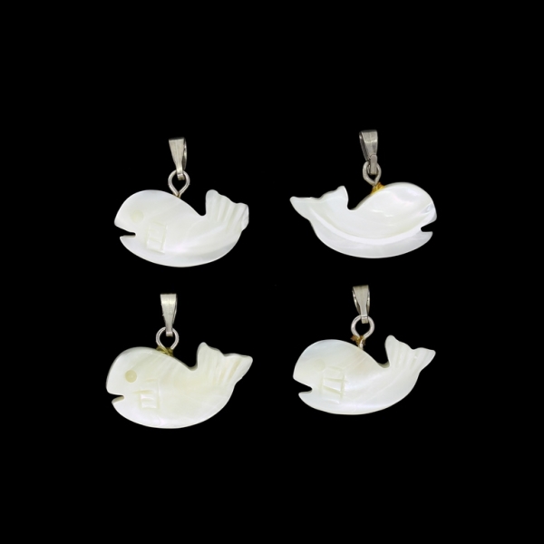 WHITE MOTHER OF PEARL PENDANT - WHALE 01 - 20x13x4mm - 1pc. Hole holder-2.5mm