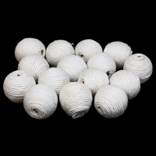 BALL WITH THREAD - COTTON - 18mm - WHITE 101 - 5pcs. Hole-4.0mm