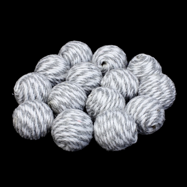 BALL WITH THREAD - COTTON MULTICOLORED - 18mm - WHITE AND GRAY (LIGHT) - 5pcs. Hole-3.5mm