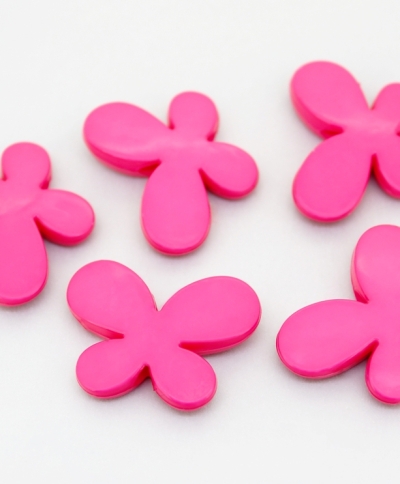 OPAQUE PLASTIC BEADS - BUTTERFLY 01 - SMOOTH - 21x29x6mm CYCLAMEN PINK (LIGHT) С04 - 50g Hole-3.0mm (26pcs.)