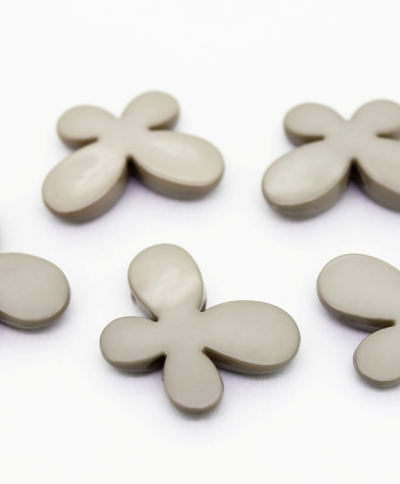 OPAQUE PLASTIC BEADS - BUTTERFLY 01 - SMOOTH - 21x29x6mm GRAY С35 - PACKAGE 500g Hole-3.0mm (250pcs.)