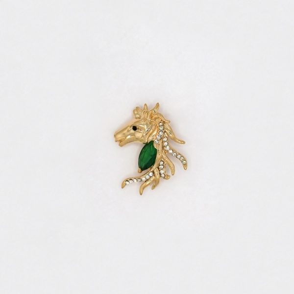 JEWELRY - BROOCH - ZIRCON - HORSE В131 - 2.2x2.5cm GOLD AND GREEN - 1pc.