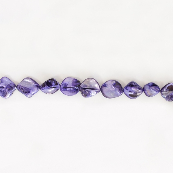 MOTHER OF PEARL BEADS - IRREGULAR TILE - 20x20mm PURPLE 69 - STRING (18pcs.)  Hole-1.0mm