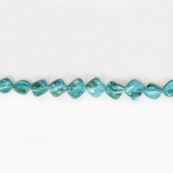 MOTHER OF PEARL BEADS - IRREGULAR TILE - 20x20mm TURQUOISE BLUE 68 - STRING (21pcs.)  Hole-1.0mm