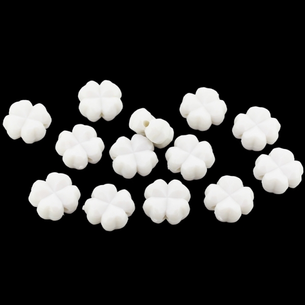 OPAQUE PLASTIC BEADS - CLOVER - 11x6mm WHITE С01 - 50g Hole-1.8mm (103pcs.)