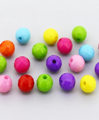 OPAQUE PLASTIC BEADS - BALL FACETED - 8mm MIX - PACKAGE 500g Hole-1.8mm (1800pcs.)