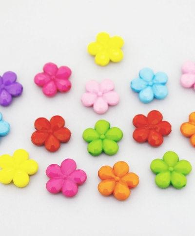 OPAQUE PLASTIC BEADS - FLOWER 03 FACETED - 13x3.5mm MIX - PACKAGE 500g Hole-1.5mm (1350pcs.)