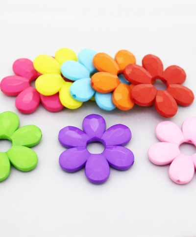 OPAQUE PLASTIC BEADS - FLOWER 04 FACETED - INNER HOLE 7.5mm - 33x4mm MIX - PACKAGE 500g Hole-1.8mm (210pcs.)