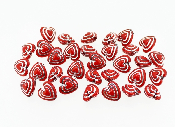 OPAQUE SILVER WASHED PLASTIC BEADS - HEART 05 GROOVE - 11x11x7mm RED - PACKAGE 500g Hole-1.8mm (1420pcs.)