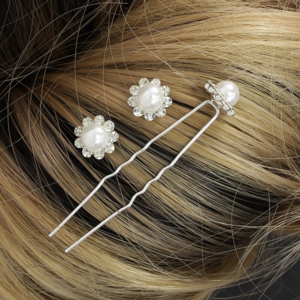 JEWELRY - U-SHAPED HAIR PINS - FLOWER WITH PEARL FR010 - 1.3cm SILVER AND WHITE - PACKAGE 20pcs.