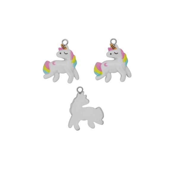 PLASTIC BEADS - RESIN 3D - PENDANT - UNICORN 07 - 20x26x5mm WHITE AND MIX - PACKAGE 30pcs. Hole-2.0mm