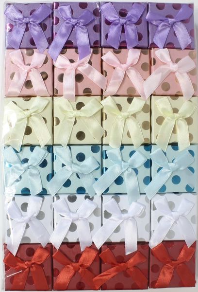 КУТИЯ ПОДАРЪЧНА ЗА ПРЪСТЕН - 5х5х3.5см - ПАНДЕЛКА 39 - МИКС ЦВЕТОВЕ - ПАКЕТ 24 бр.