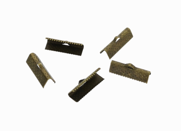 METAL ELEMENTS - RIBBON CLIP CLAMP CORD CRIMP END - 20х8mm ANTIQUE BRONZE - 500g. Hole:1.0mm (665pcs.)